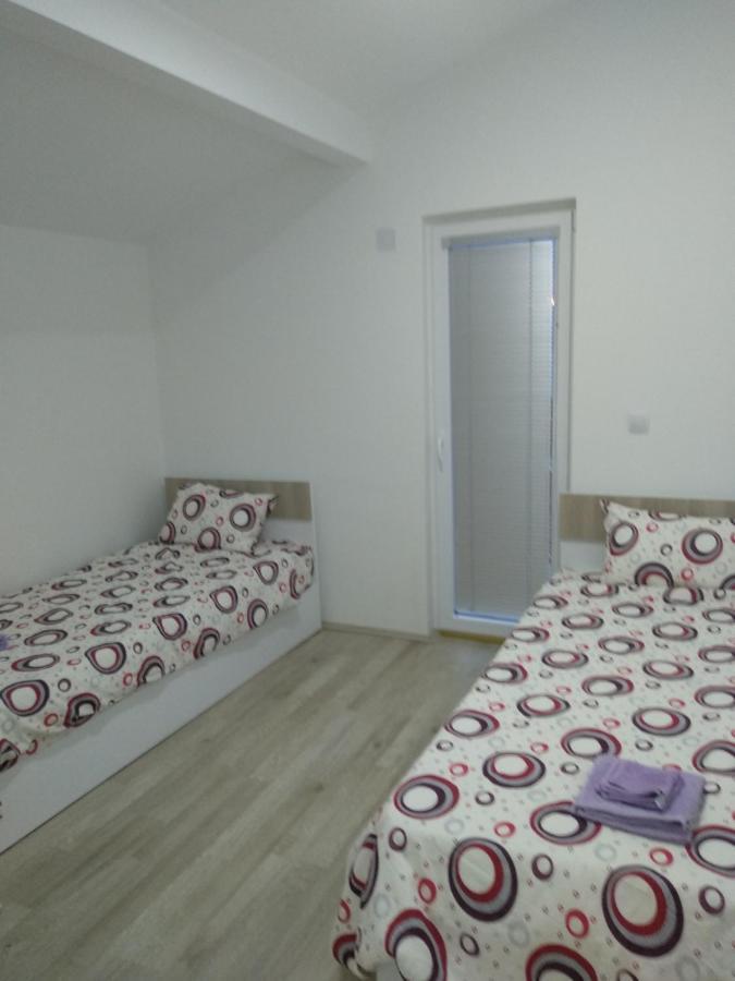 The Brothers Villa Hotel Ohrid Esterno foto